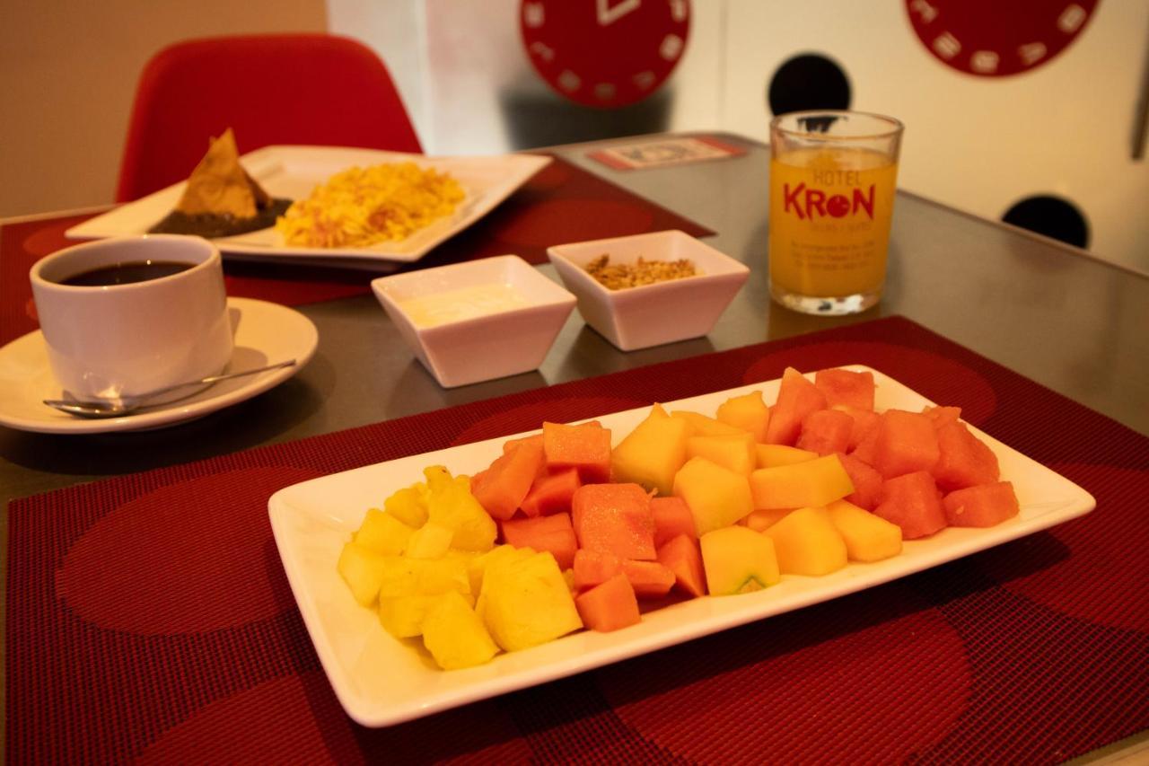 Love Hotel Kron Mexico City Ngoại thất bức ảnh