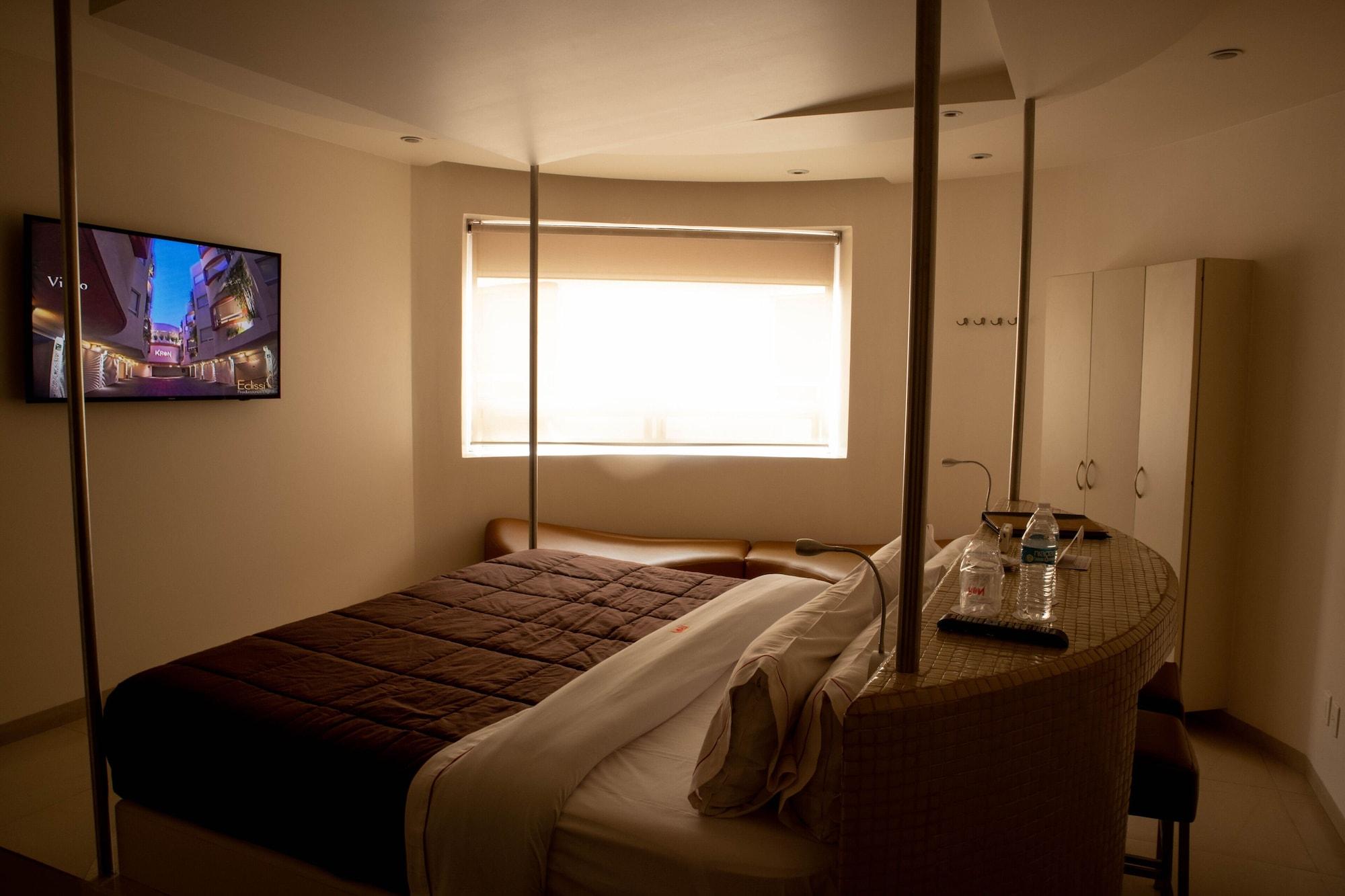 Love Hotel Kron Mexico City Ngoại thất bức ảnh