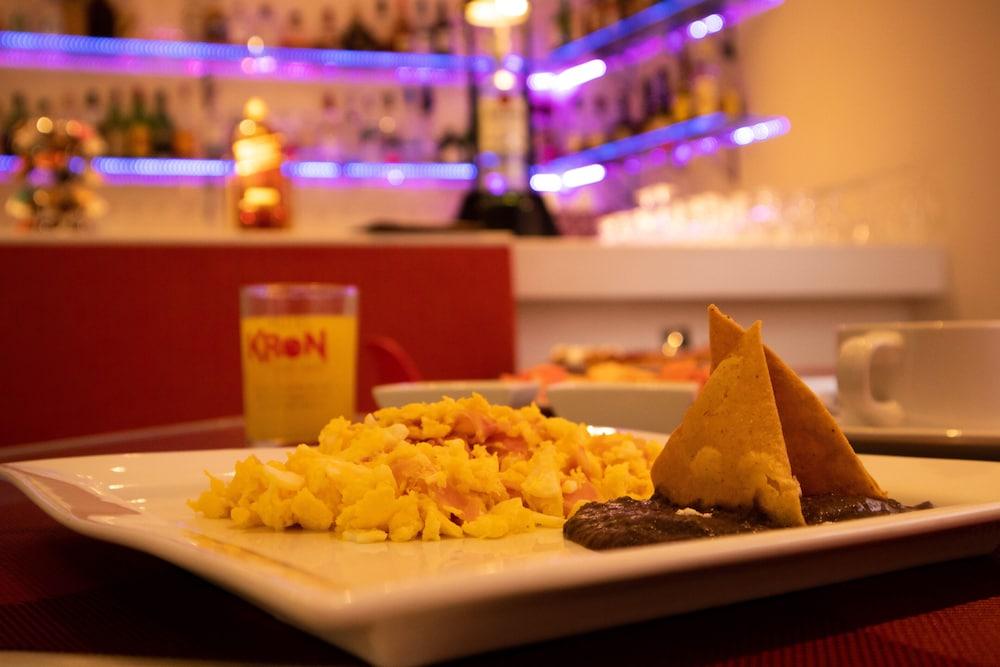 Love Hotel Kron Mexico City Ngoại thất bức ảnh
