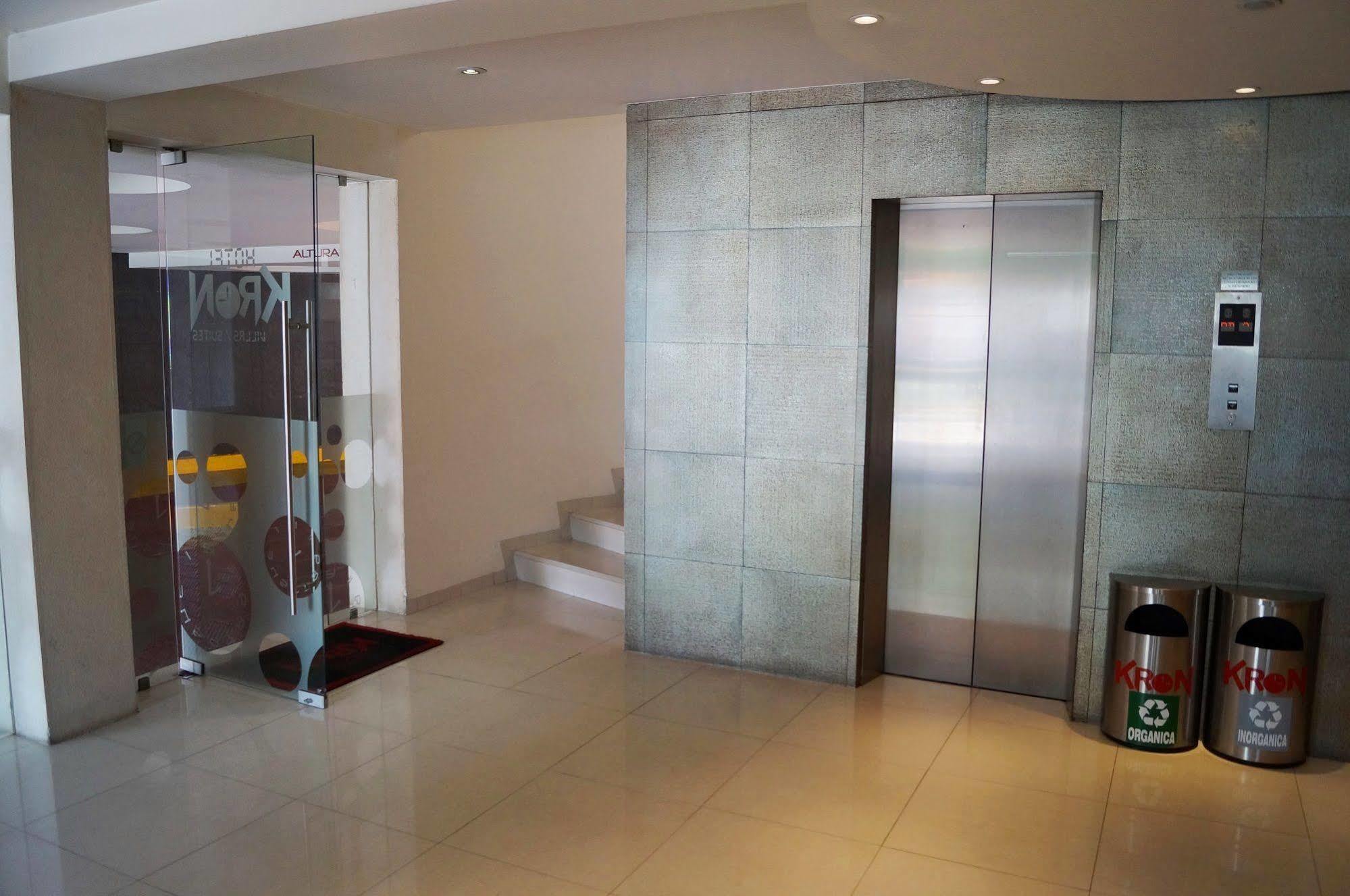 Love Hotel Kron Mexico City Ngoại thất bức ảnh