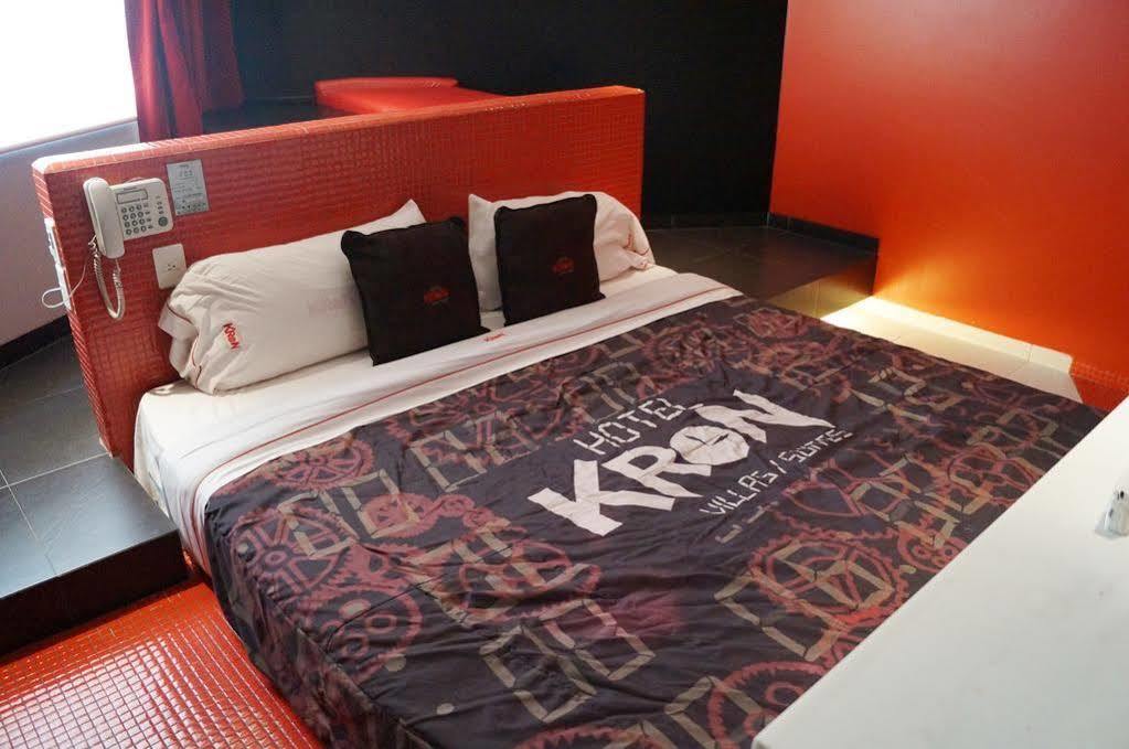 Love Hotel Kron Mexico City Ngoại thất bức ảnh